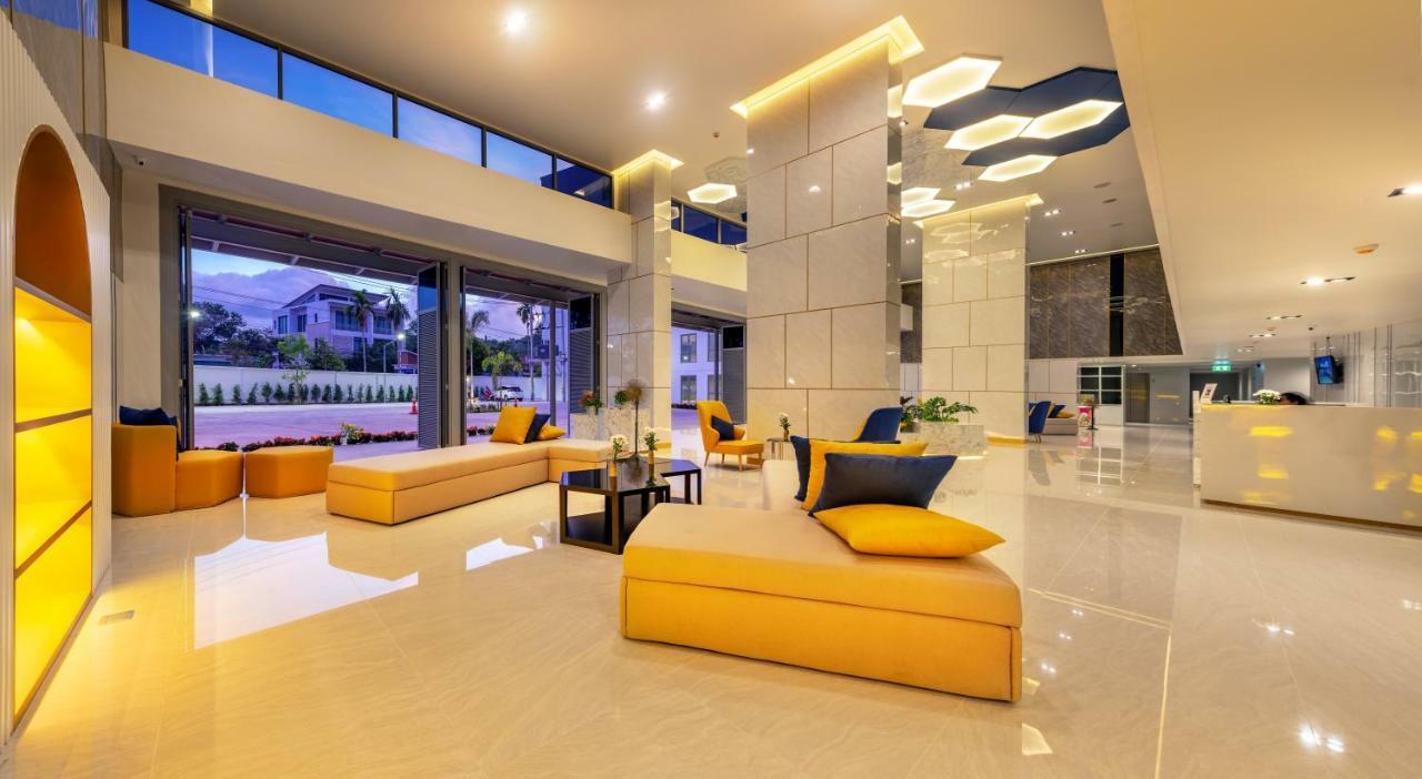 Beehive Boutique Hotel Пхукет Экстерьер фото