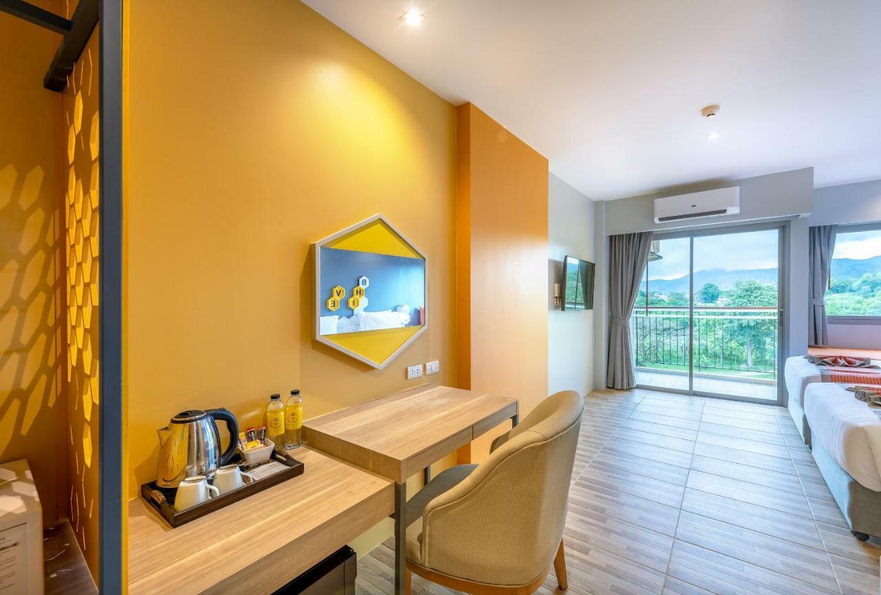 Beehive Boutique Hotel Пхукет Экстерьер фото